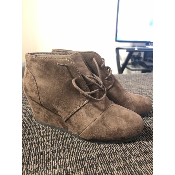 City Classified Brown Wedge Booties - Picture 2 of 4